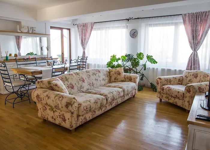 Silvia\'S Apartment